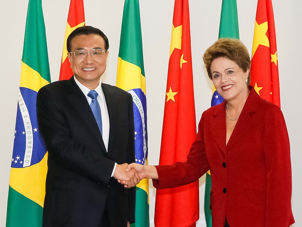 A presidente Dilma Rousseff se reúne com o primeiro-ministro da República Popular da China, Li Keqiang, no Palácio do Planalto, em Brasília (DF), nesta terça-feira (19)