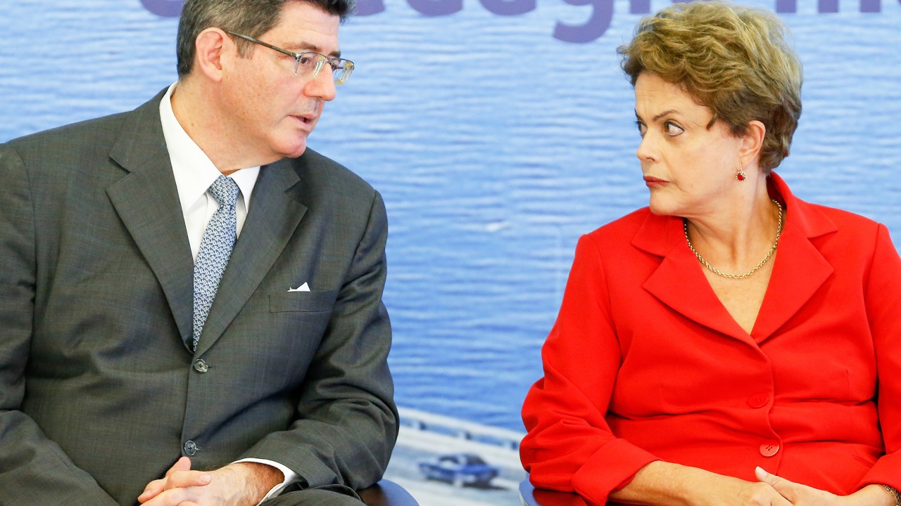 A presidente Dilma e o ministro da Fazenda, Joaquim Levy