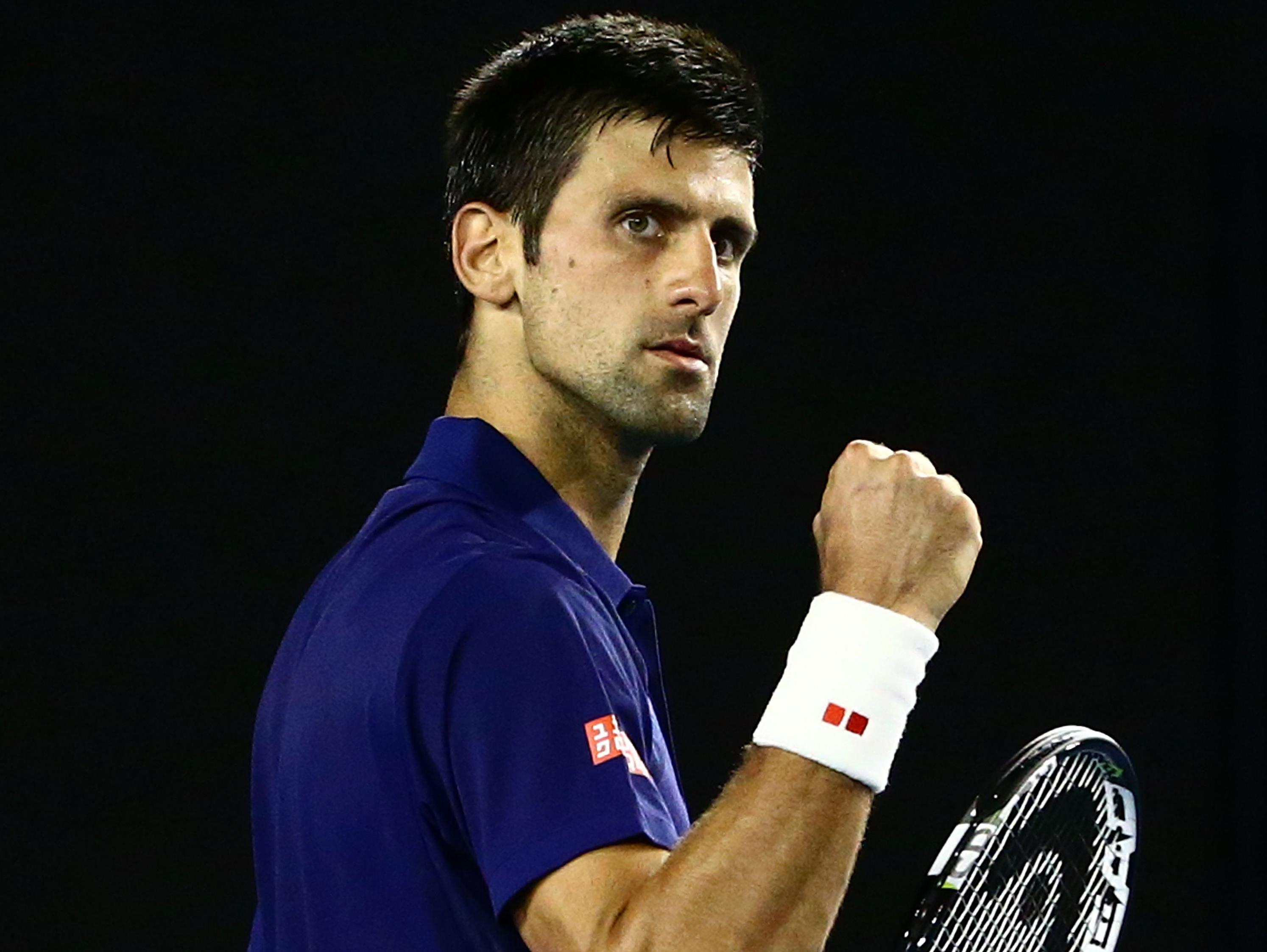 Novak Djokovic celebra vitória sobre o francês Quentin Halys em Melbourne