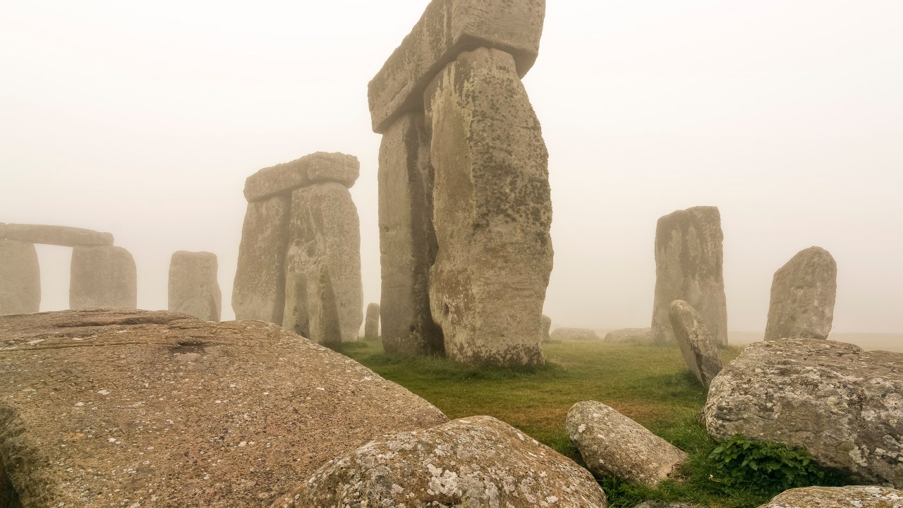 O monumento megalítico de Stonehenge, em Salisbury, Inglaterra
