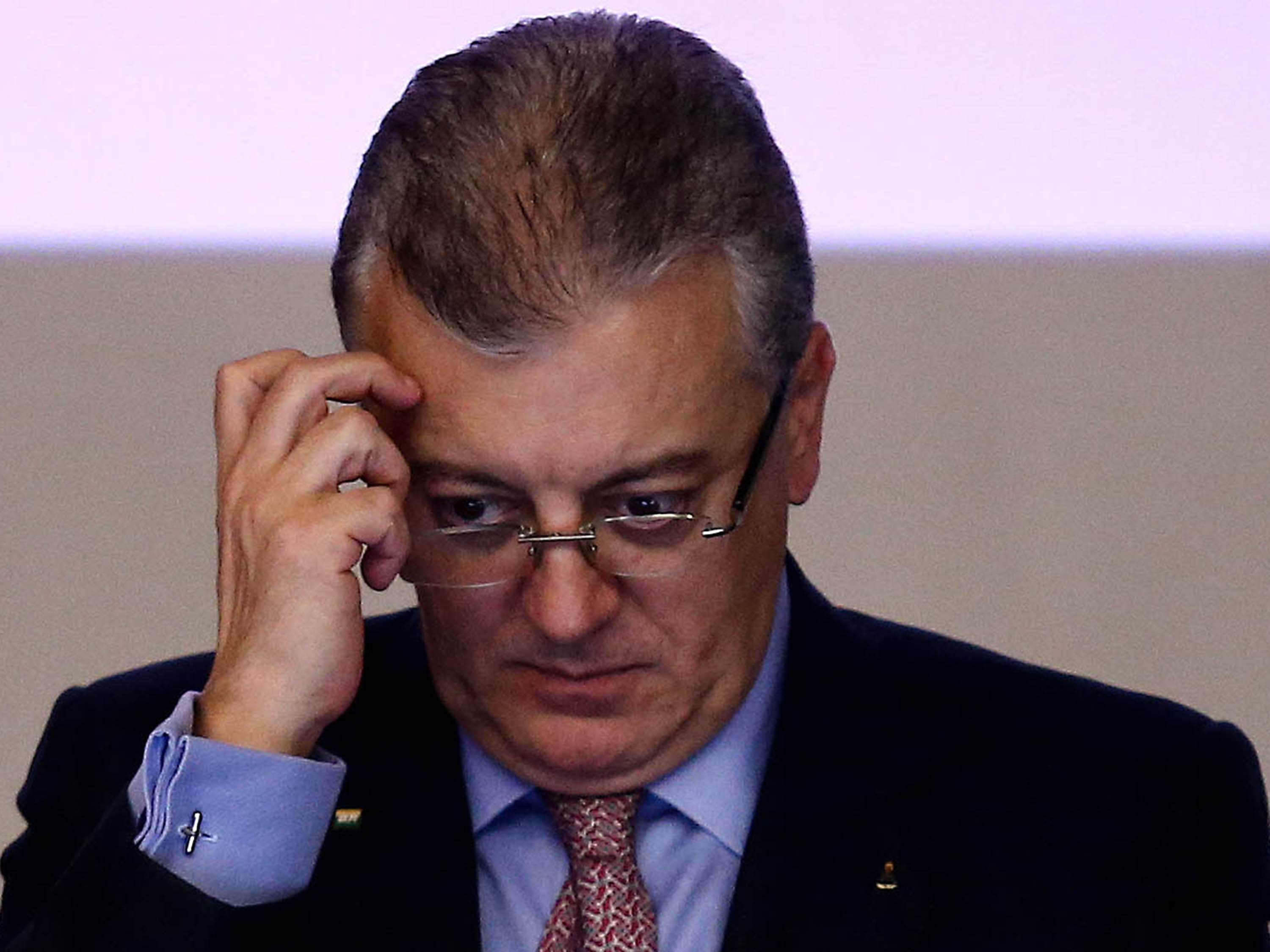 Petrobras apresenta relatórios contábeis de 2014