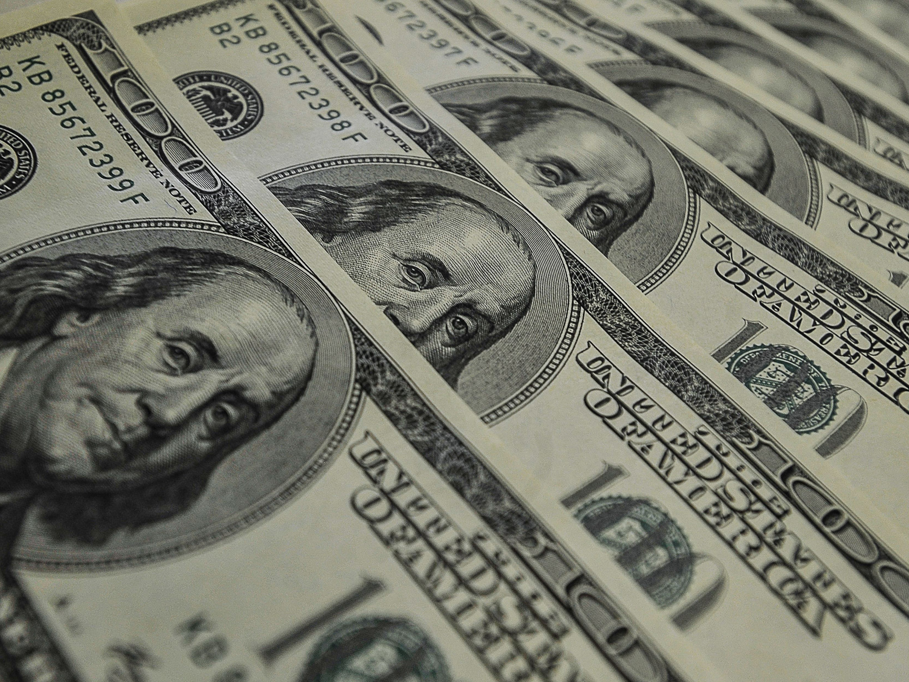Dólar
