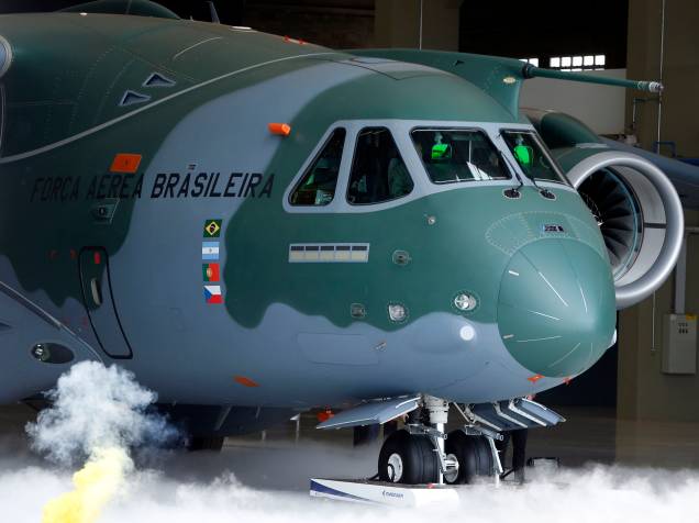 Novo Cargueiro KC-390 apresentado pela Embraer, a maior aeronave desenvolvida e produzida no Brasil