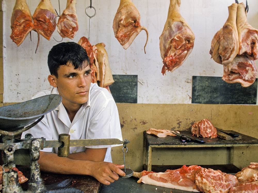 Venda de carnes em Havana, capital de Cuba