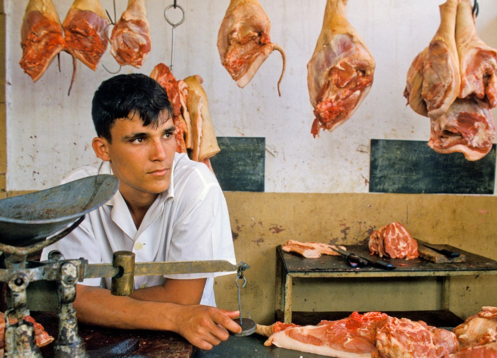 Venda de carnes em Havana, capital de Cuba