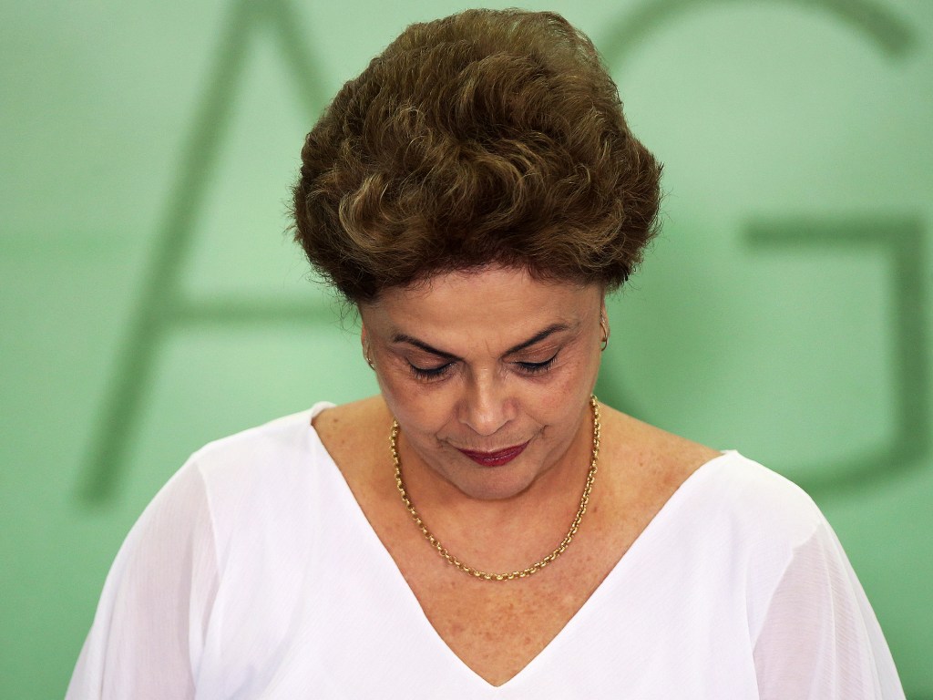 Para empresários, queda de Dilma e eventual novo governo disposto a colocar em prática reformas trabalhistas e tributárias devem dar fôlego ao país