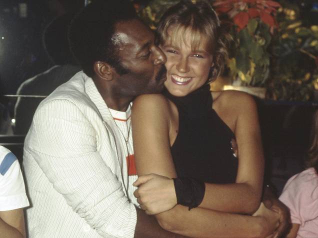 Xuxa e o então da namorado da época, Pelé, no Rio de Janeiro, na década de 80