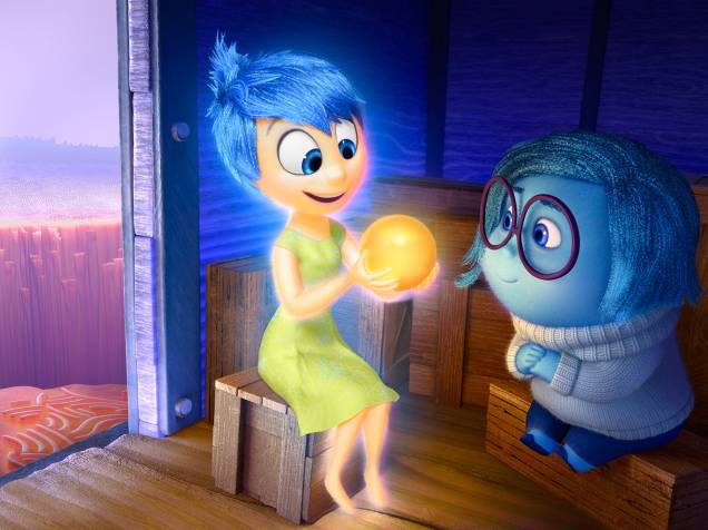 Alegria e Tristeza no filme Divertida Mente, nova animação da Pixar