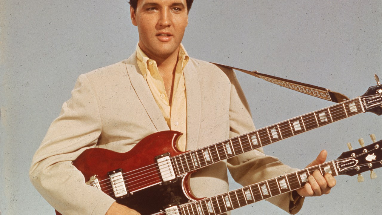 Elvis Presley, em um retrato na década de 50