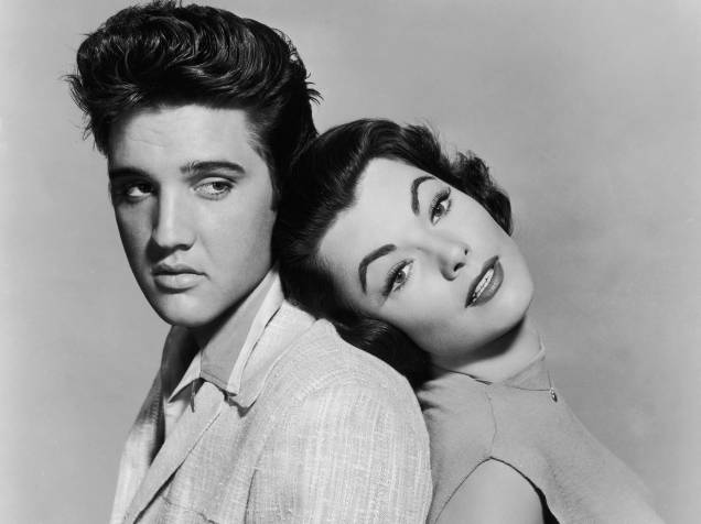 Elvis Presley e Judy Tyler no filme musical Jailhouse Rock, de 1957 Elvis Presley e Judy Tyler no filme musical Jailhouse Rock, de 1957
