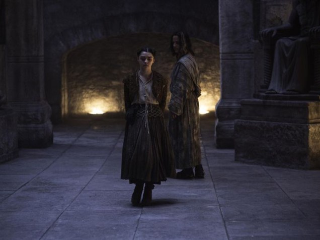 Arya Stark (Maisie Williams) na 5ª temporada de Game of Thrones Arya Stark (Maisie Williams) na 5ª temporada de Game of Thrones