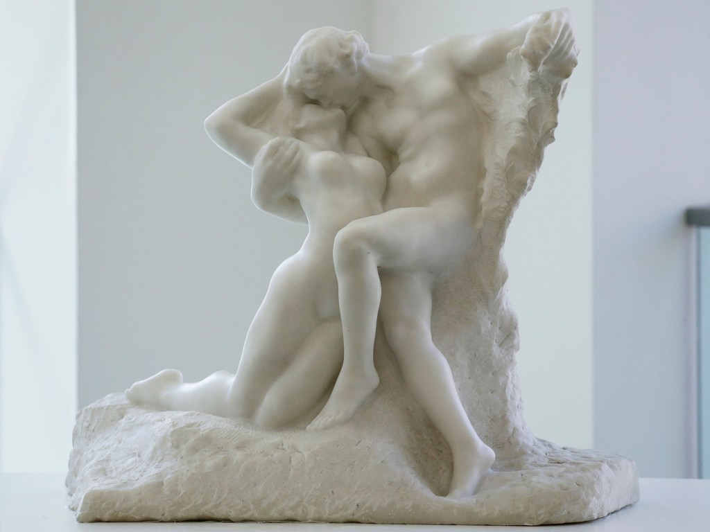 Escultura 'Eterna Primavera' de Rodin