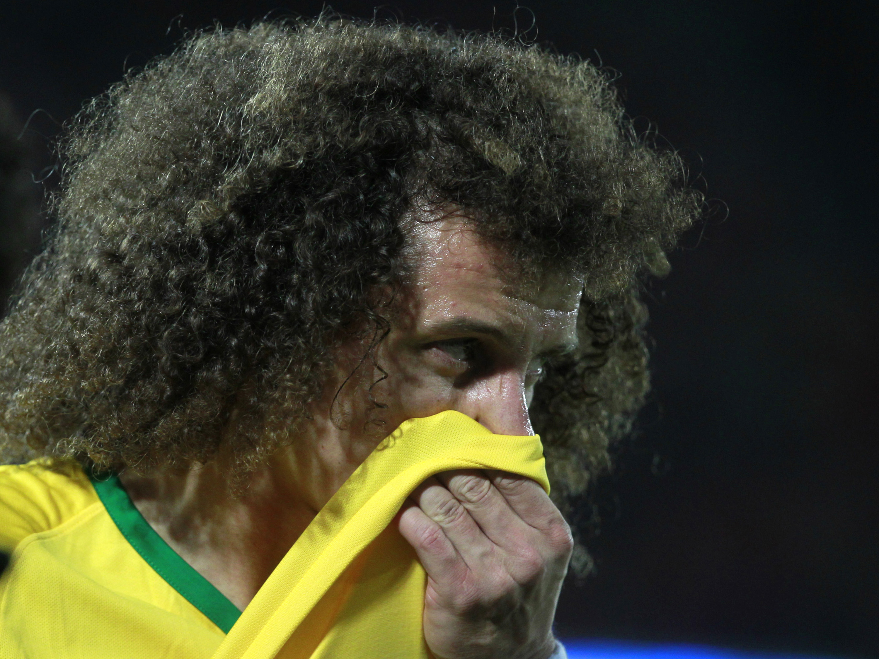 David Luiz, em partida contra o Chile, em 08/10/2015