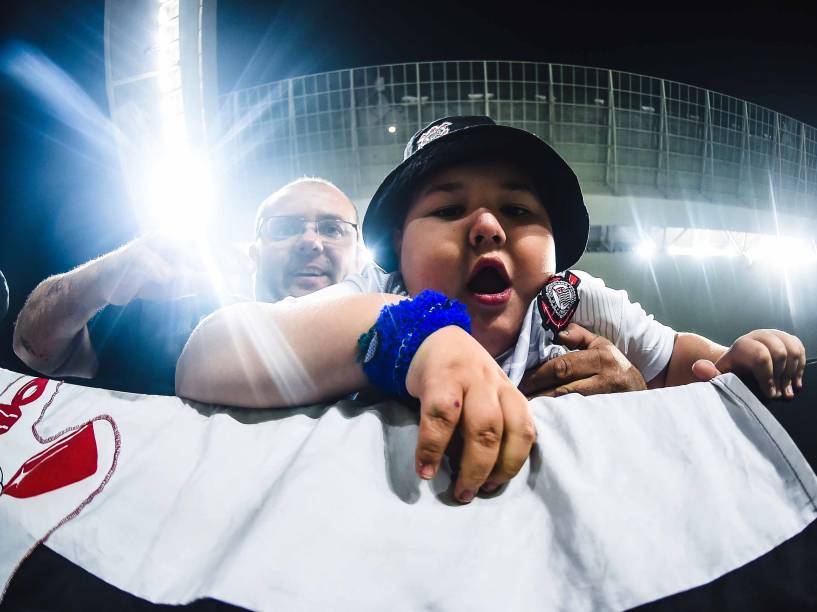 Torcida na partida entre Corinthians e Santos, nesta quarta-feira (26) na Arena Corinthians na zona leste de São Paulo, válida pela Copa do Brasil