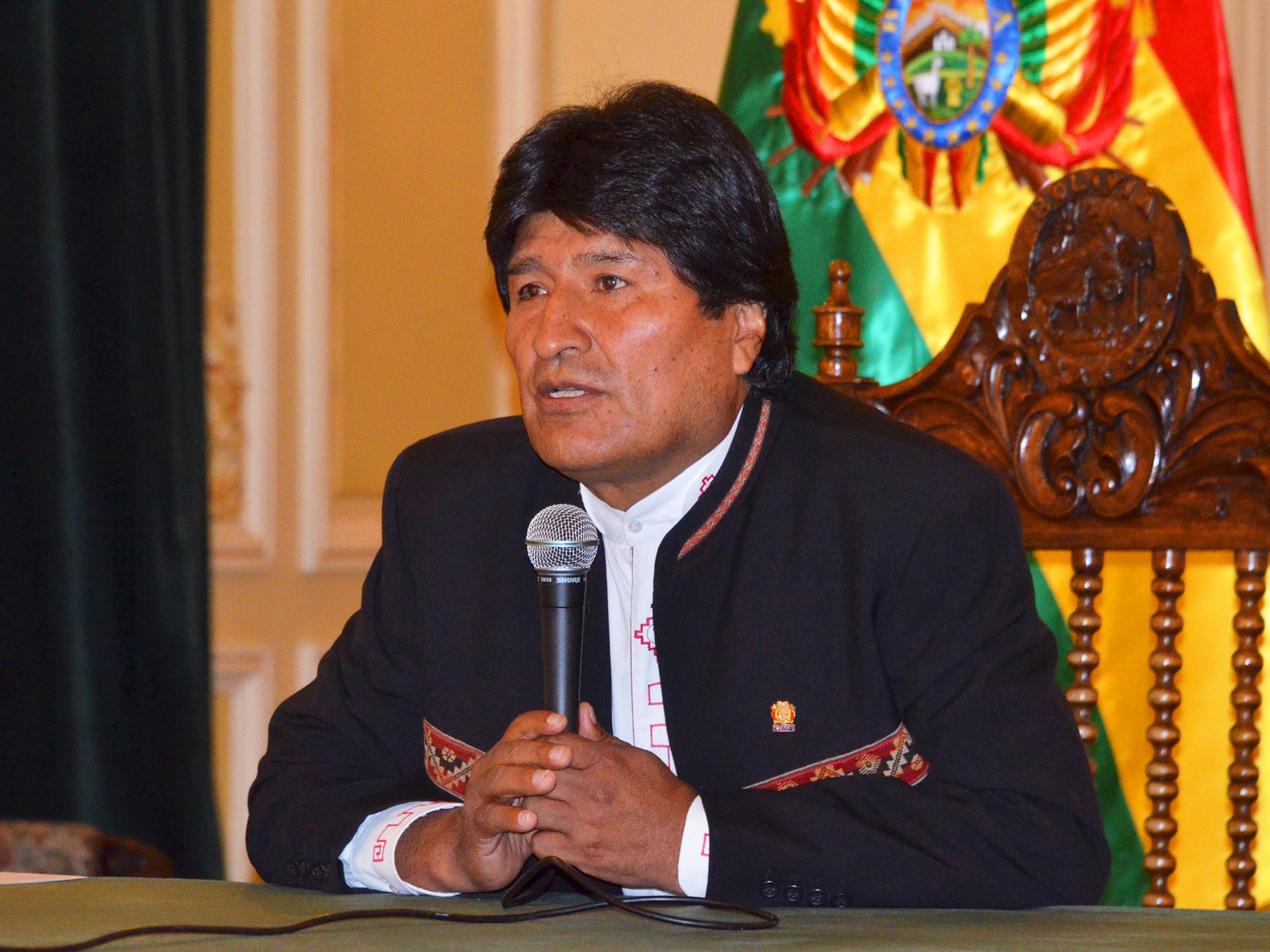 Presidente boliviano Evo Morales, concede entrevista coletiva no palácio presidencial, em La Paz, na Bolívia, nesta segunda-feira (29)