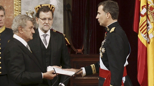 Rei Felipe VI faz juramento à Constituição da Espanha