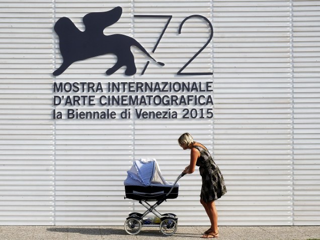 Últimos preparativos realizados para o 72ª edição do Festival Internacional de Cinema de Veneza, na Itália