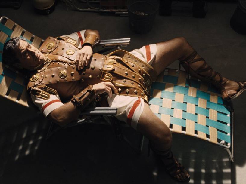 George Clooney interpreta Baird Whitlock no filme Ave, César!<br><br>