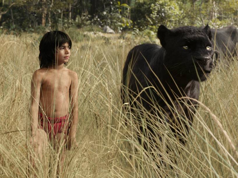 Mogli (Neel Sethi) e a pantera Bagheera (Ben Kingsley) em cena do filme Mogli - O Menino Lobo