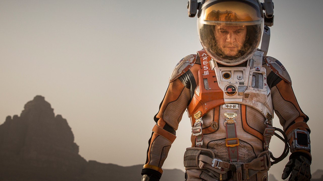 O filme "Perdido em Marte", com Matt Damon no papel de astronauta deixado sozinho em Marte pelos companheiros após incidente com missão espacial da Nasa
