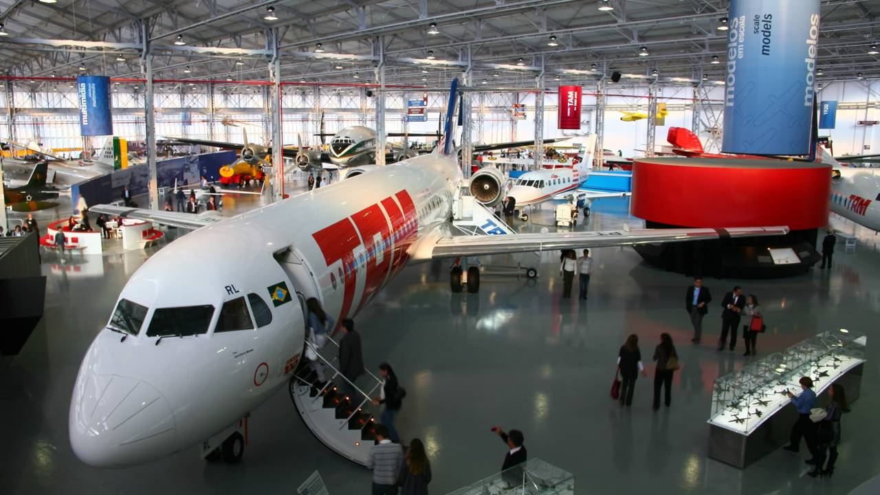 Fokker 100 no museu da TAM