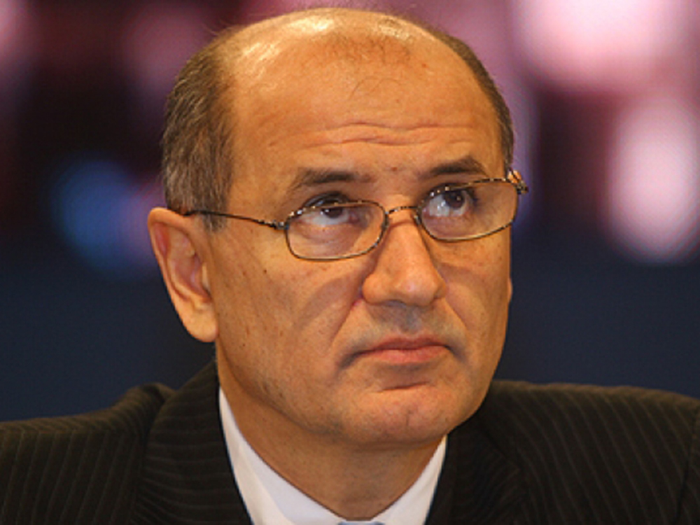 O empresário romeno George Copos