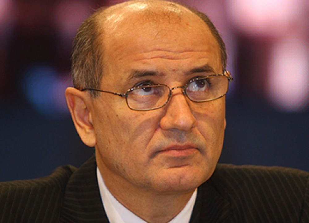 O empresário romeno George Copos