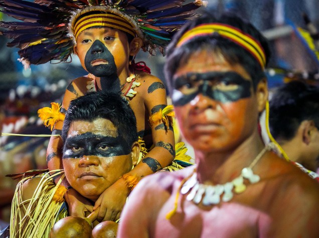 Índios acompanham os Jogos Mundiais dos Povos Indígenas, em Palmas, Tocantins