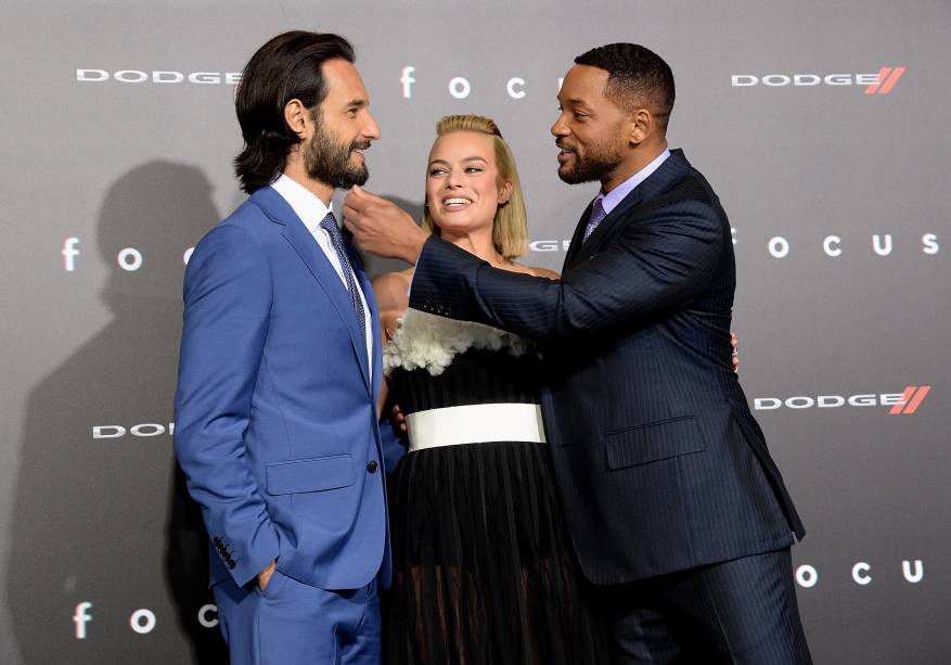 Rodrigo Santoro, Margot Robbie e Will Smith na première de Golpe Duplo