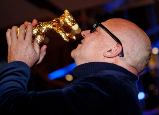 Filme do italiano Gianfranco Rosi leva Urso de Ouro