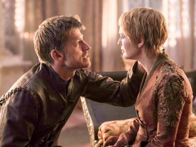 Nikolaj Coster-Waldau (Jaime Lannister) e Lena Headey (Cersei Lannister), em cena da sexta temporada da série Game of Thrones