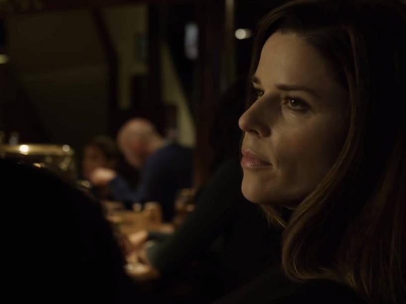 Leann Harvey (Neve Campbell) em cena da quarta temporada de House of Cards. A atriz recebeu convite para participar da série em julho de 2015