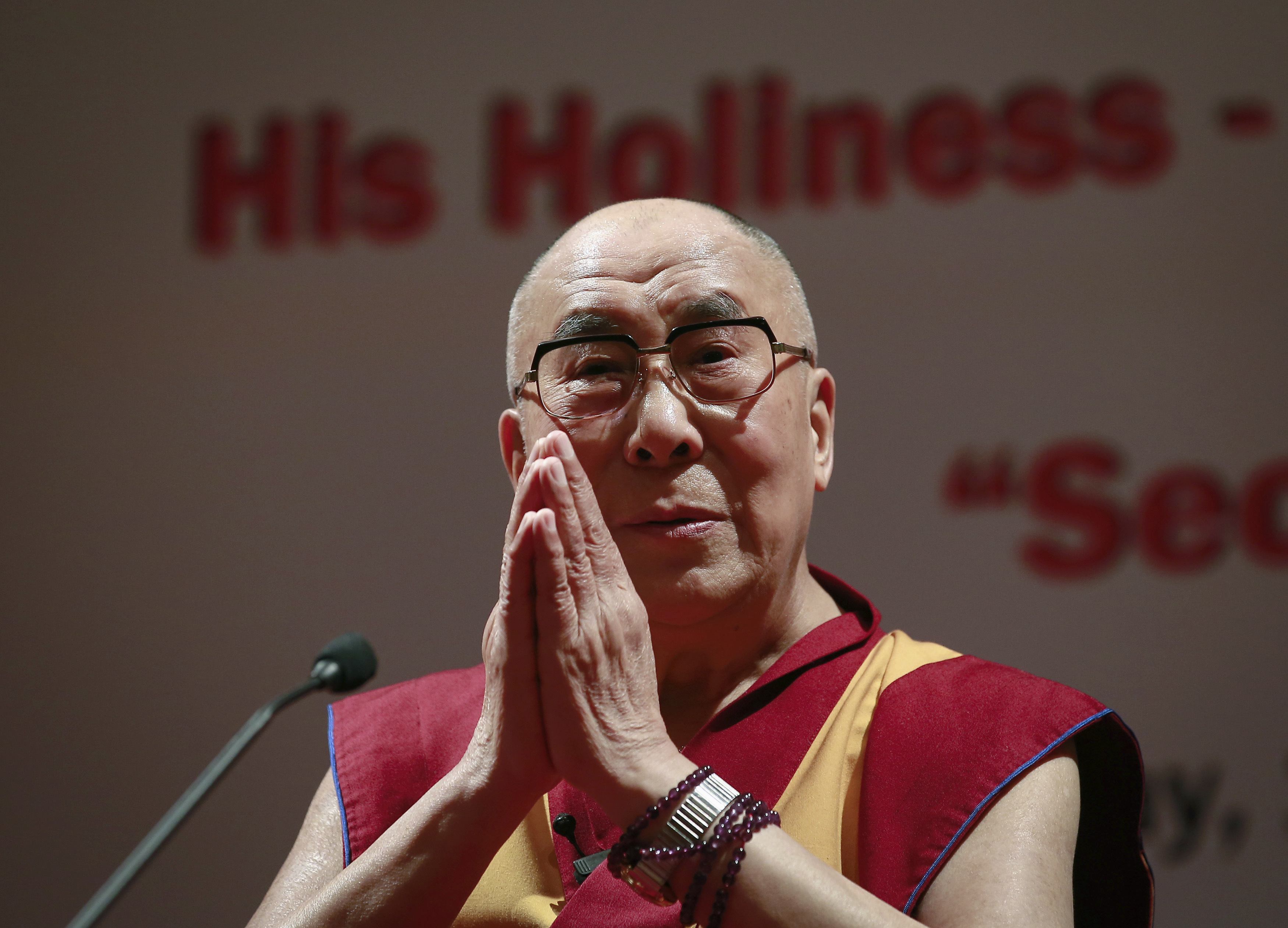 O líder espiritual tibetano, Dalai Lama, durante discurso em comemoração ao 108º aniversário das Câmaras, em Mumbai, na Índia