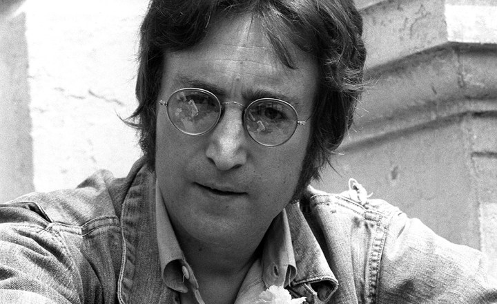 John Lennon - Woman Traduzido c/ Legendas em Português  John lennon and  yoko, Imagine john lennon, John lennon