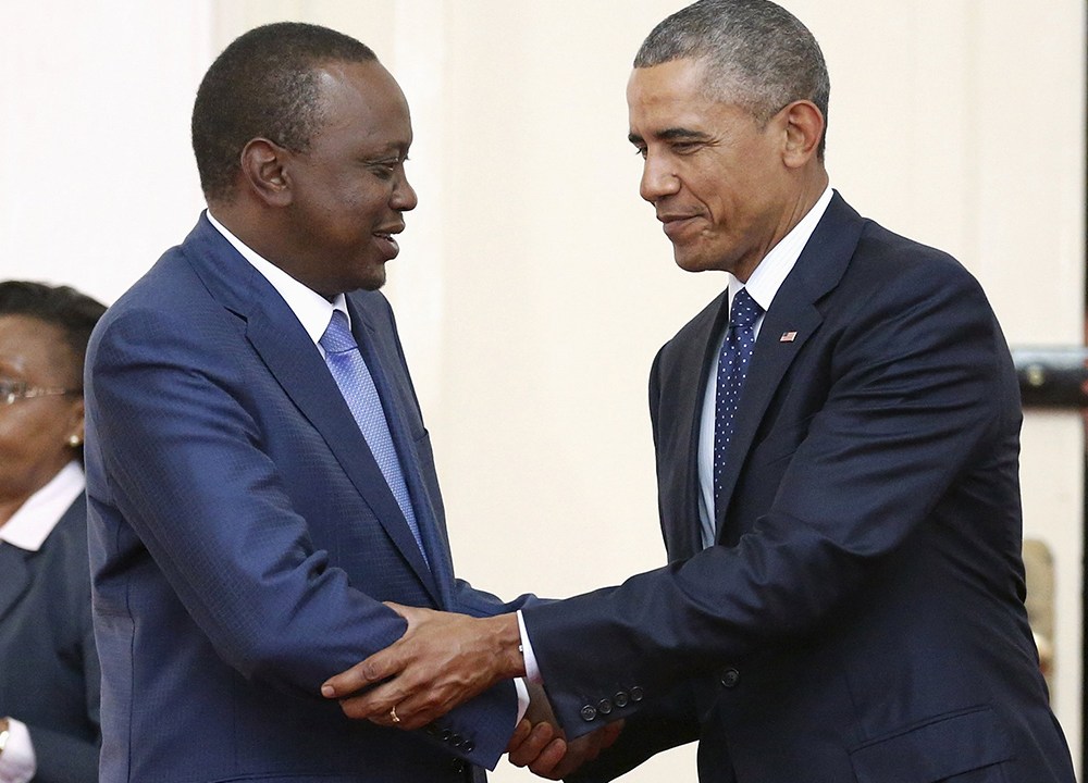 O Presidente do Quênia, Uhuru Kenyatta, com Barack Obama, em 25/07/2015