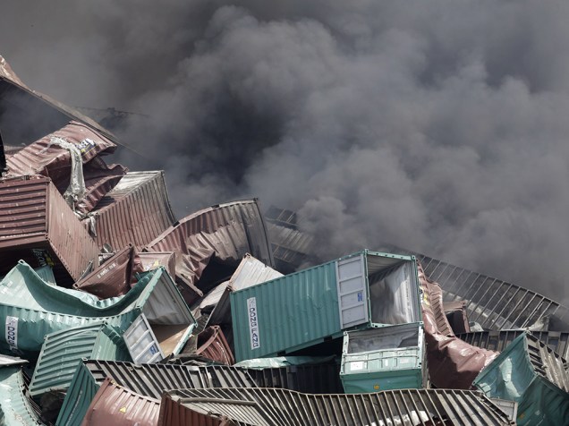 Local da explosão que deixou dezenas de mortos na cidade portuária de Tianjin, na China - 13/08/2015