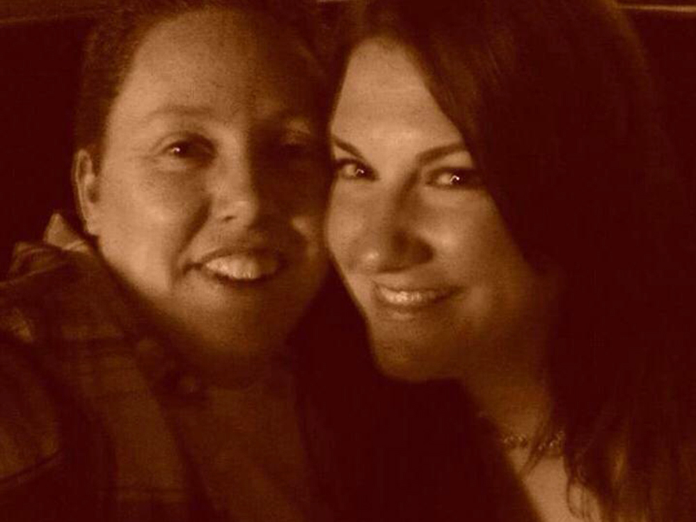 O casal Beckie Peirce e April Hoagland