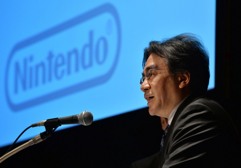 Satoru Iwata, presidente da Nintendo, durante apresentação em janeiro de 2014, em Tóquio