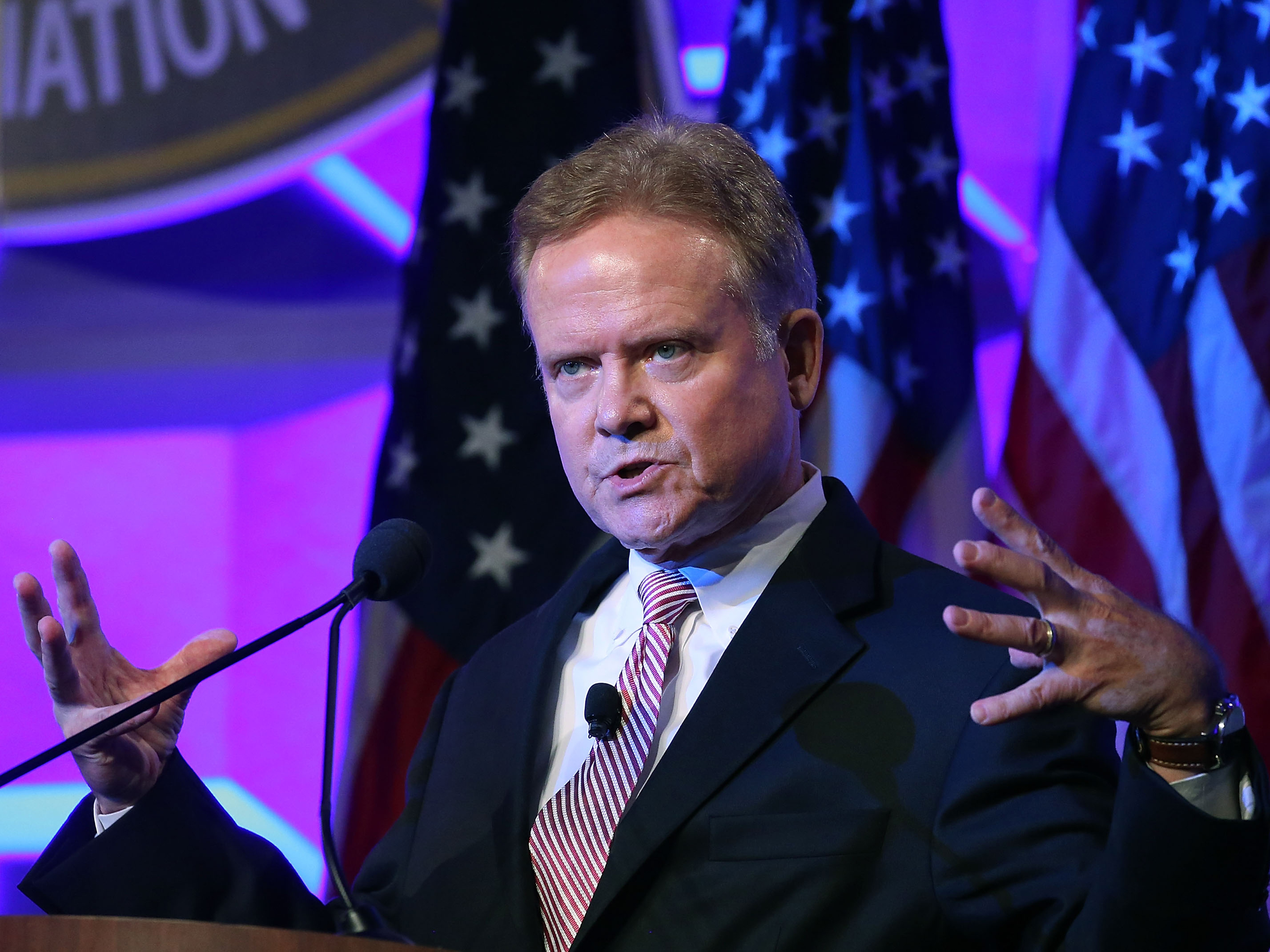 O ex-senador dos Estados Unidos, Jim Webb