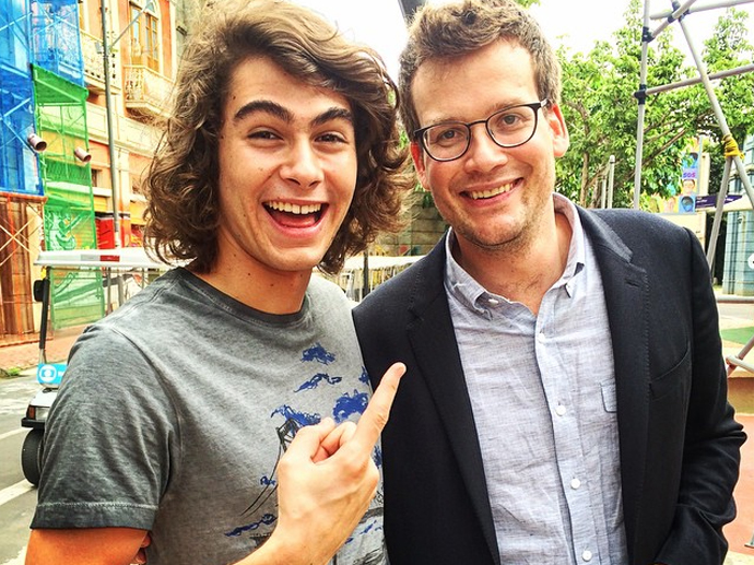 John Green e o ator Rafael Vitti, de Malhação