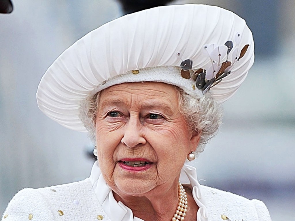 Rainha Elizabeth II comemora o jubileu de diamante, em junho de 2012