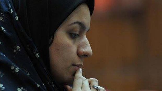 Reyhaneh Jabbari em seu julgamento