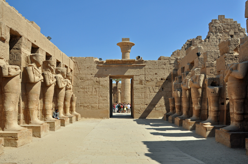 Ruínas do templo de Karnak, em Luxor, no Egito