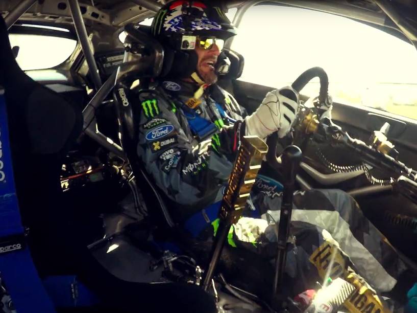 O piloto Ken Block em Dubai