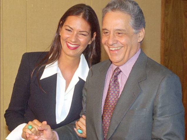 Luiza Brunet em foto com o então presidente Fernando Henrique Cardoso Luiza Brunet em foto com o então presidente Fernando Henrique Cardoso