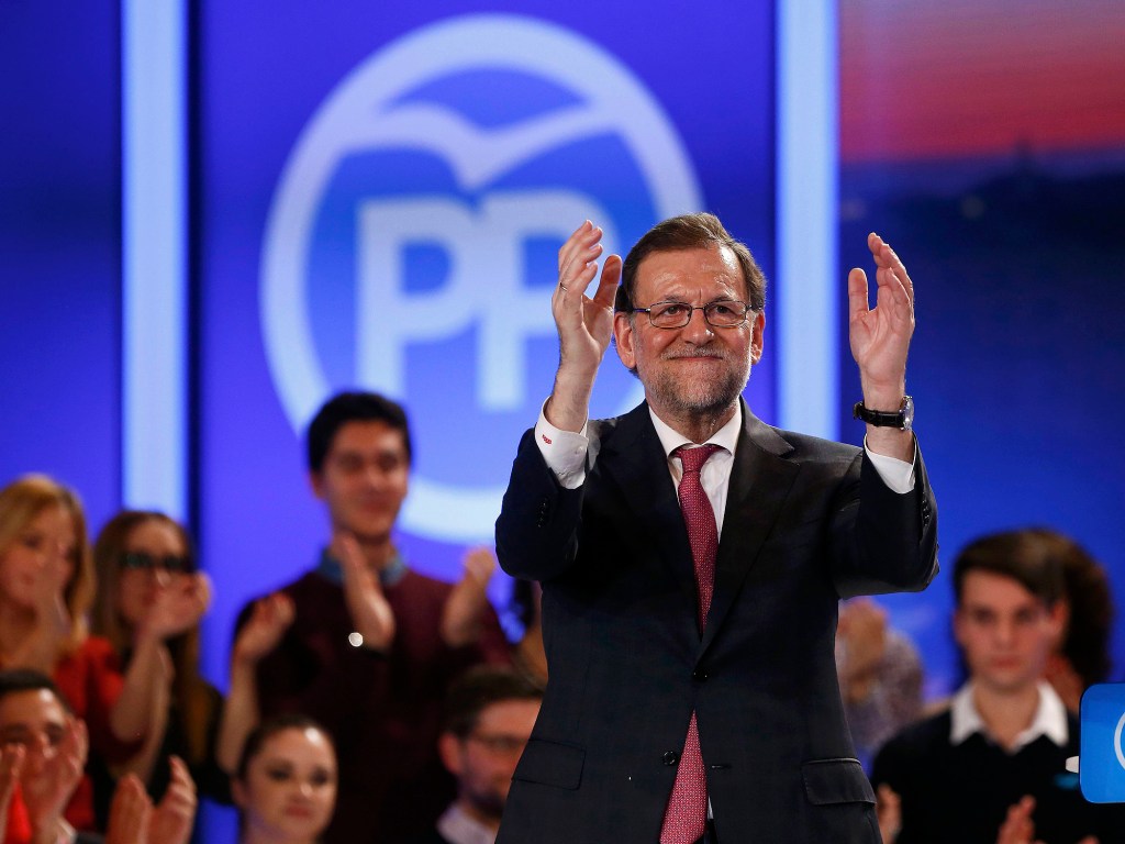 O primeiro-ministro da Espanha, Mariano Rajoy, candidato à reeleição no domingo: liderança frágil nas pesquisas