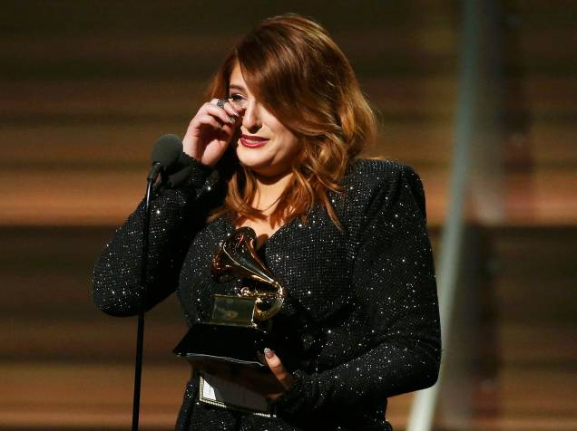 Meghan Trainor durante 58ª edição do Grammy, premiação que elege os melhores da música internacional, que acontece nesta segunda-feira (15)