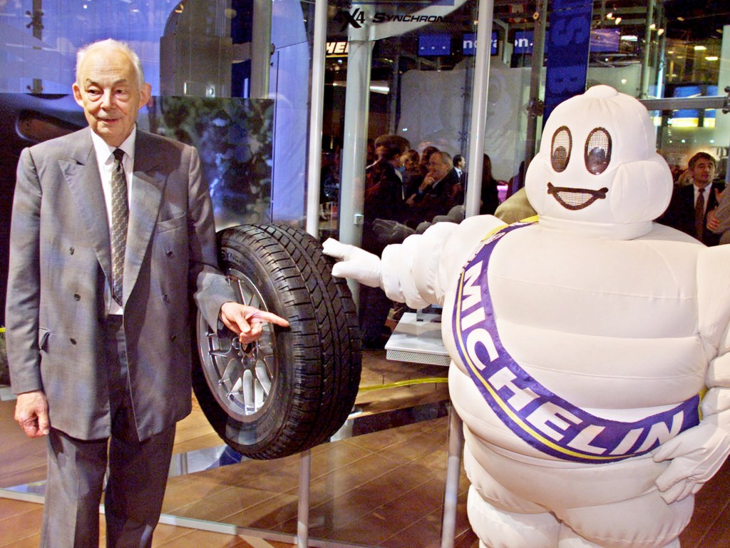 A companhia afirmou que, ao longo dos 47 anos em que liderou a marca, François Michelin foi um "visionário e humanista" que "encarnou os valores que fundamentam a identidade" da empresa.