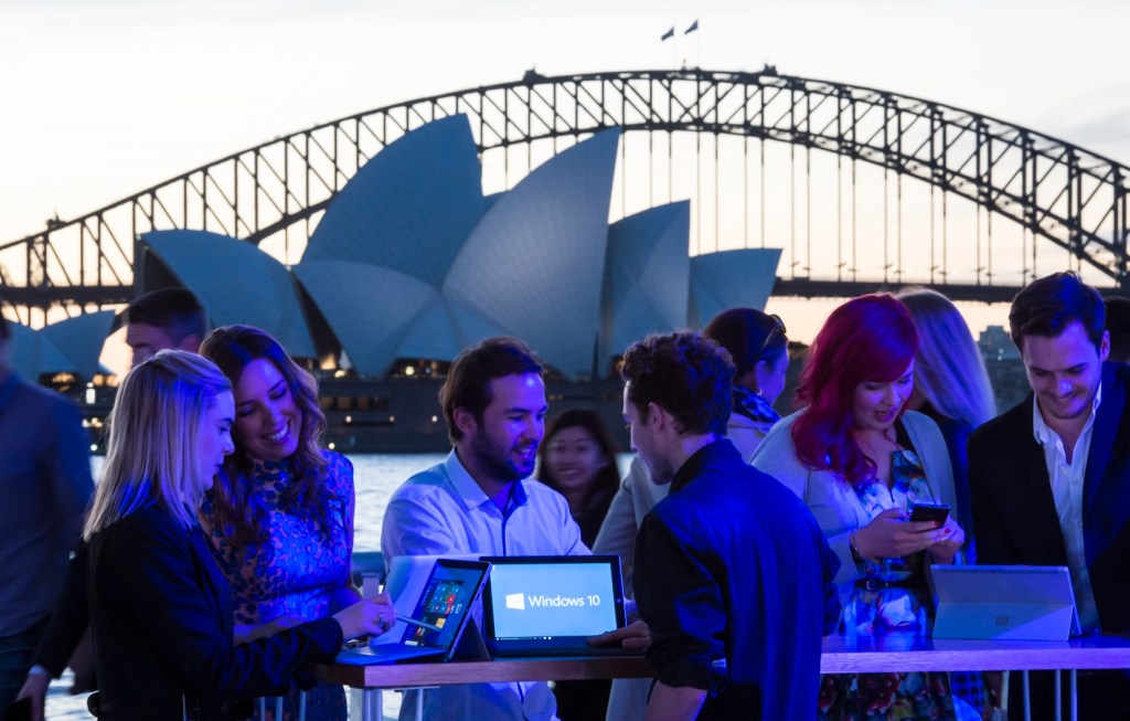 Lançamento do Windows 10 em Sidney, na Austrália, nesta quarta-feira (19). O novo sistema operacional da Microsoft é lançado simultaneamente em 190 países.