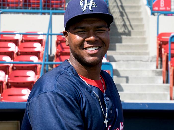 David Denson, jogador do Milwaukee Brewers que assumiu ser gay